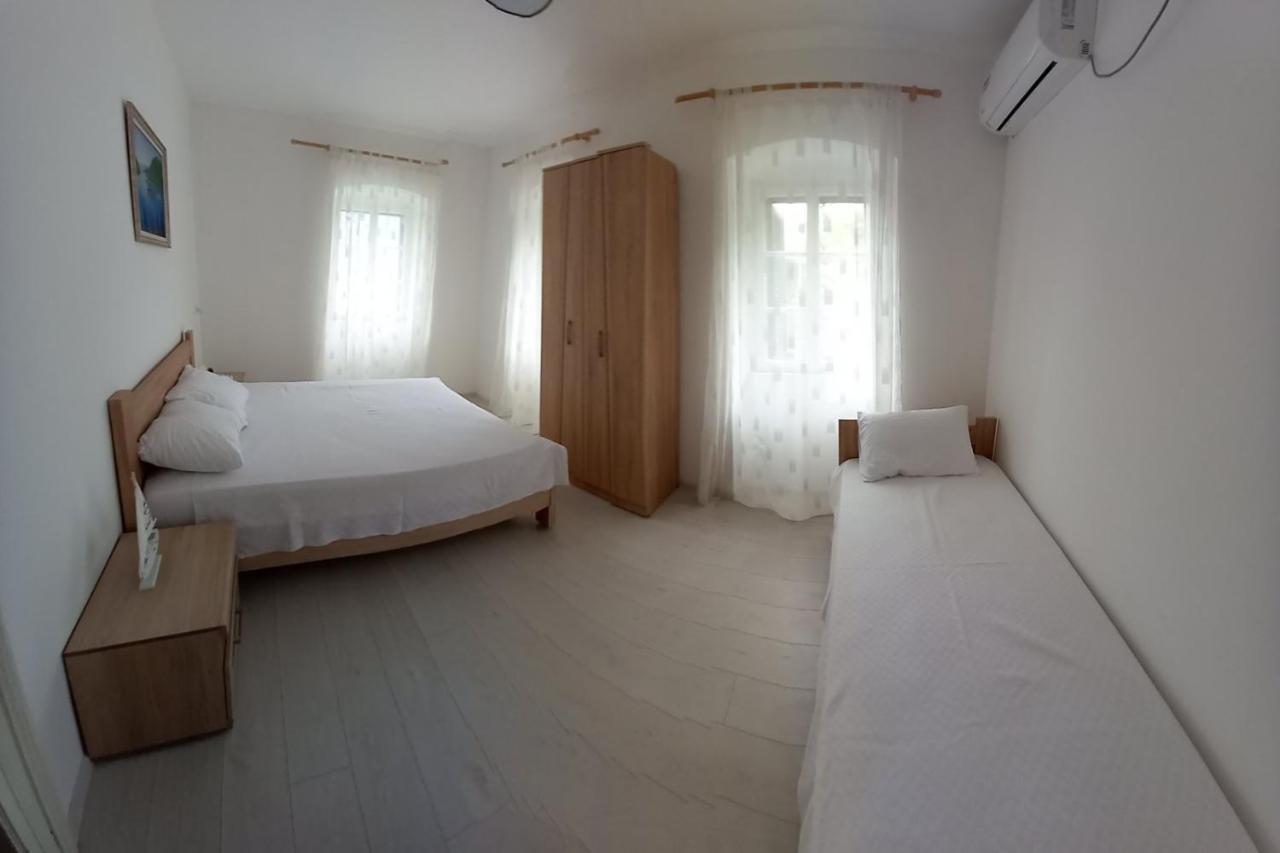Apartments Dabovic Kotor Exteriér fotografie